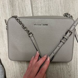 Michael Kors cross body purse